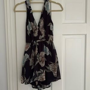 Silky floral romper, size small, great condition